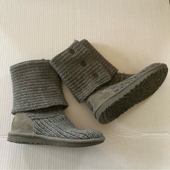 UGG Classic Cardy Boots Size 6 - Picture 3 of 11